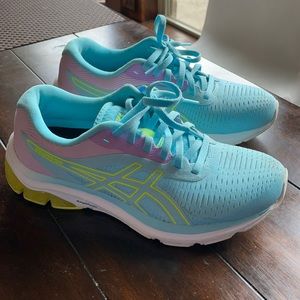 Women’s ASICS sneakers